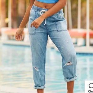 Aerie Light Blue Distressed Capris